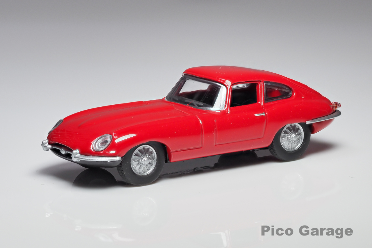 1/18 ジャガーEタイプ クーペ Jaguar E-type Coupe