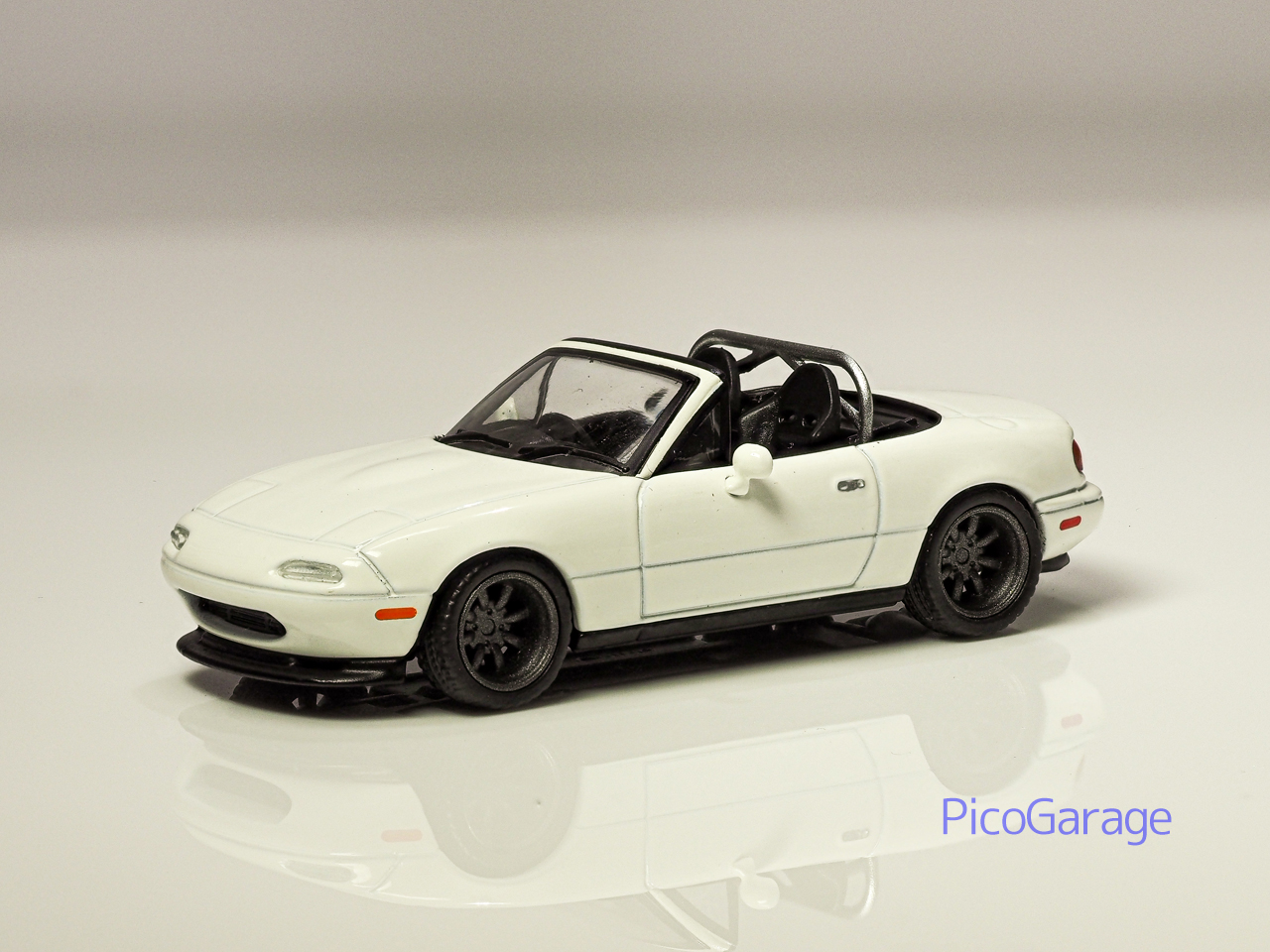 ◇【TSM】MINI GT 1/64 ユーノス NAロードスター