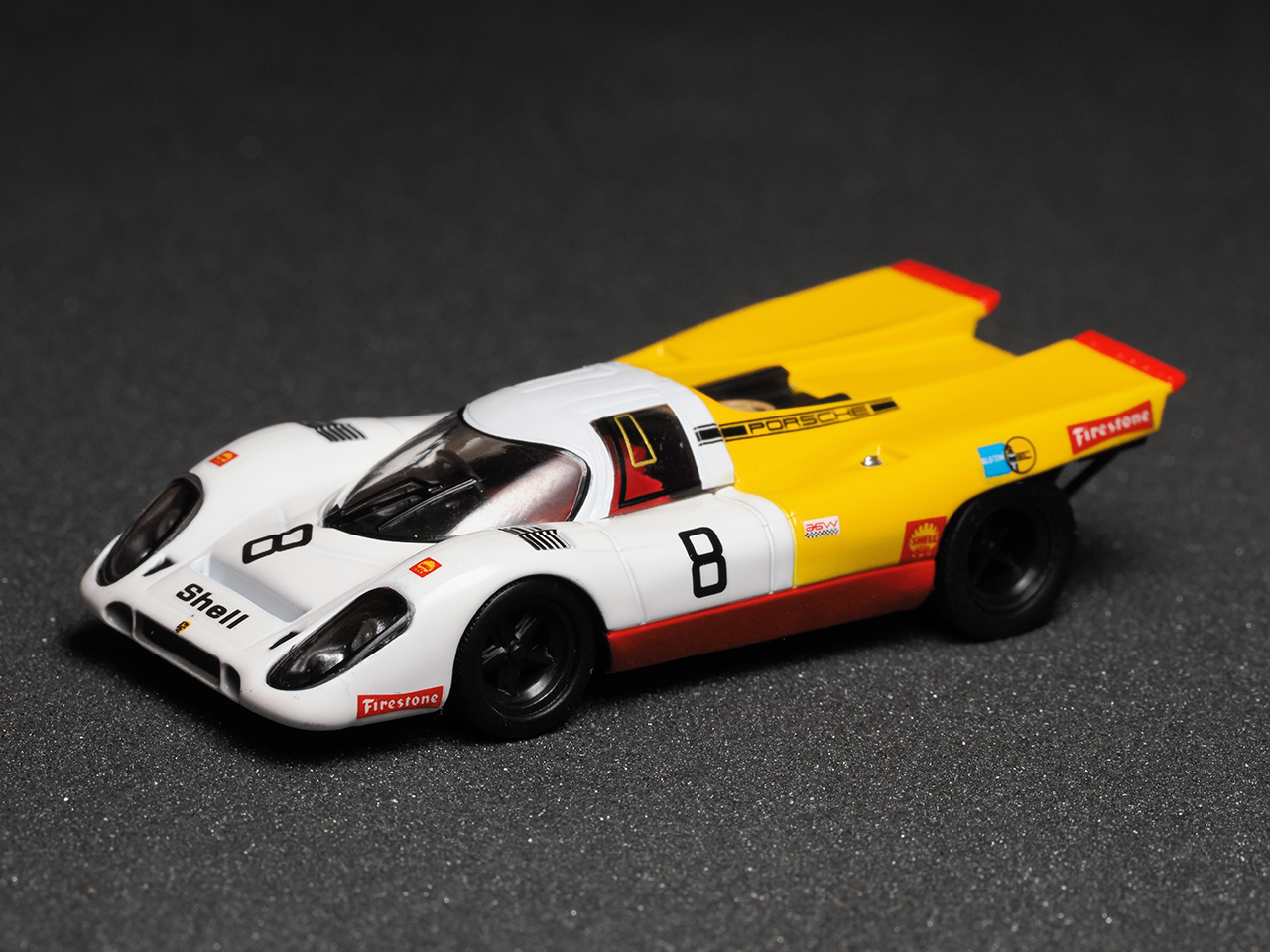 SPARK1/64ポルシェ917ShellNo8_前