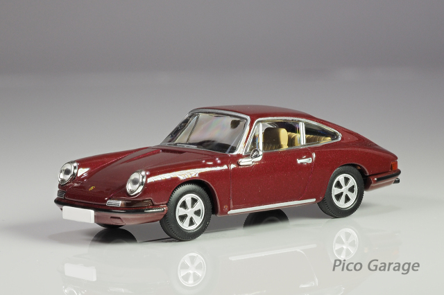 トミーテック 1/64ポルシェ911S(マルーン）前